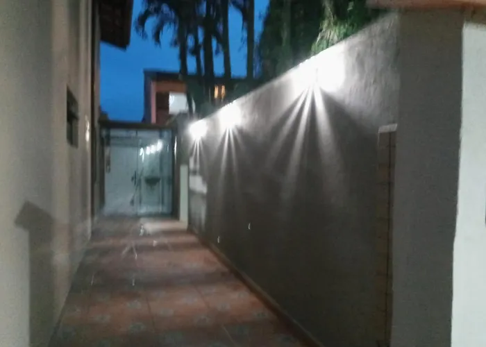 Casa Estilo Minimalista Em Ubatuba